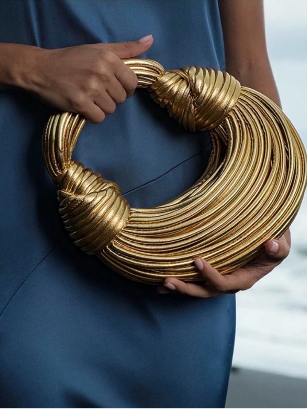 Gold Statement Handle - Picture 4 of 5